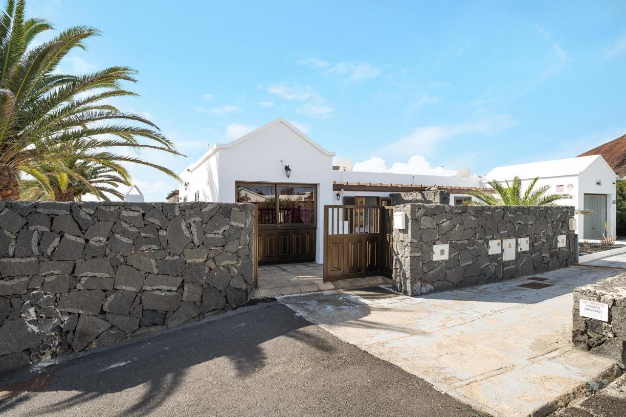 Villa Fernando Playa Blanca  Extérieur photo